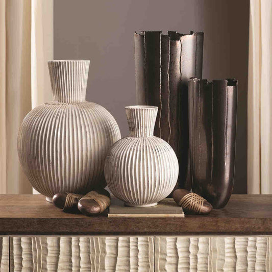 Serene symphony Vase - Large