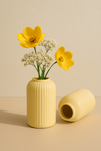 Elan Vase | Ribbed Short Vase
