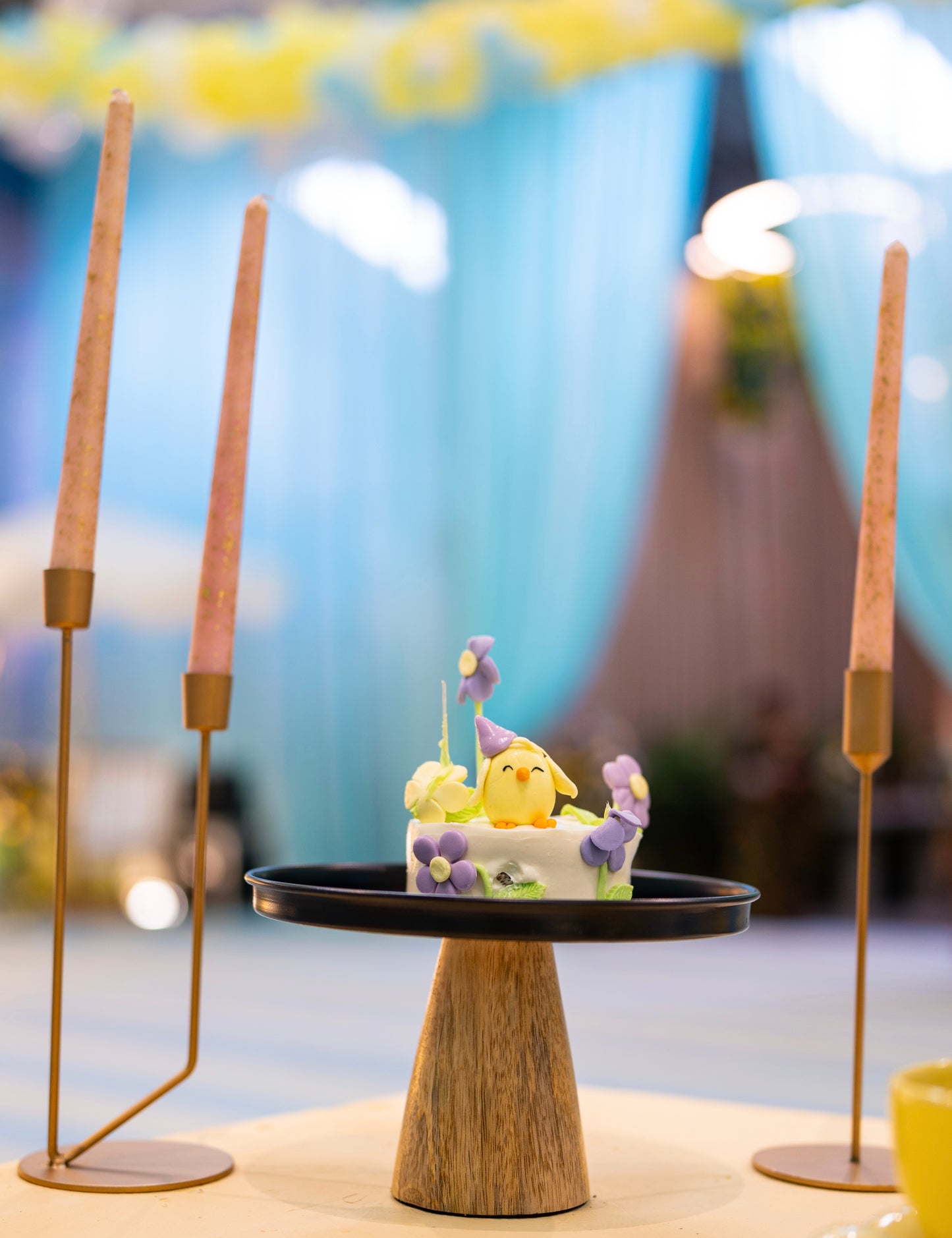 The Black pedestal | Cake Stand